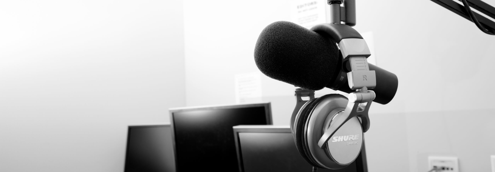 Микрофон SHURE SM7B