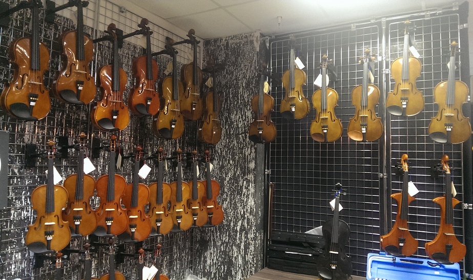 violins