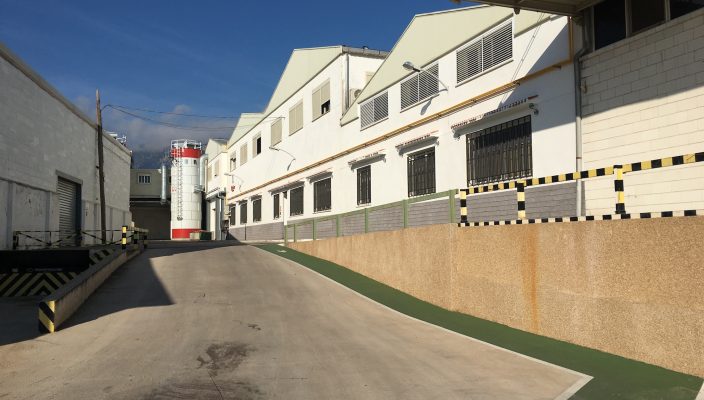 alhambra-usine-704x400