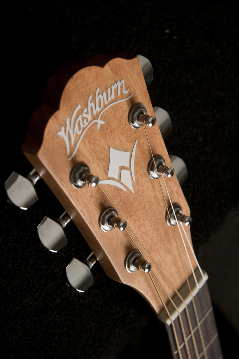 Гитара акустическая Washburn WD7S