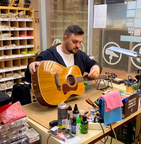 guitarTech